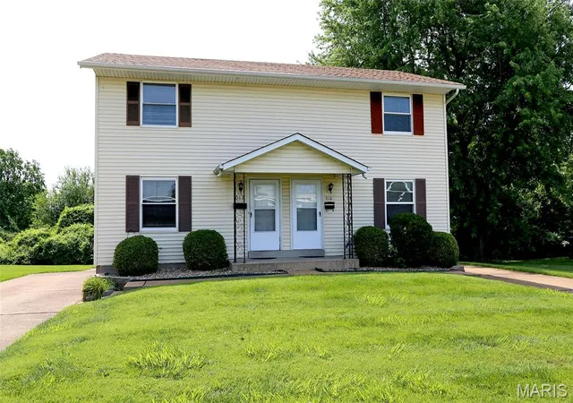 1st image of 510 12 Paul Ave, Florissant, MO 63031 | MLS# MIS26040227