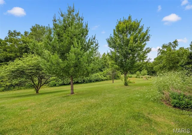 4th image of 70 Hartley Ln, Elsberry, MO 63343 | MLS# MIS26040231