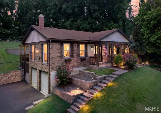 Photo 1 of Sale Pending at 3837 Fleur Du Bois Dr, Florissant, MO 63034 | MLS# MIS26040239 | Listing updated on 2026-08-23