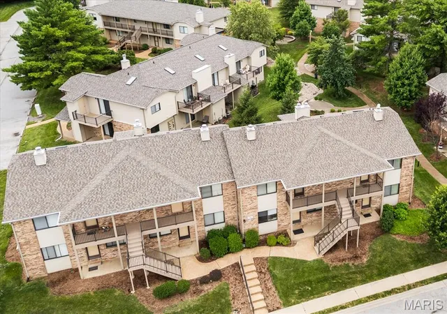Photo 3 of Condo for sale at 304 Eagle Rdg, O Fallon, IL 62269 | MLS# MIS26040240 | Listing updated on 2026-08-26