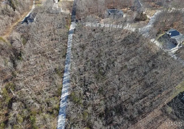 2nd image of 6089 Richmond Dr, Hillsboro, MO 63050 | MLS# MIS26040249