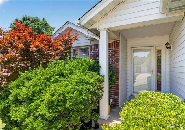 Homes for sale in Arnold, MO | 1515 Jonathan Ct, Arnold, MO 63010 | MLS# MIS26040251