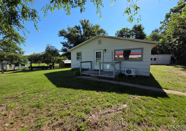 Photo 2 of Single family home for sale at 20881 Main St, Alexandria, MO 63430 | MLS# MIS26040254 | Listing updated on 2026-08-12