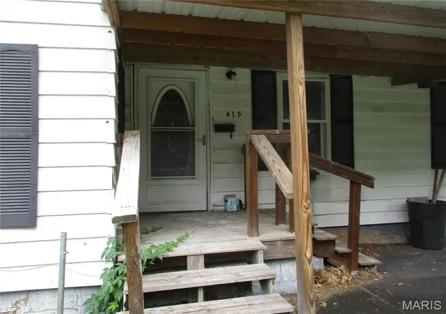 Homes for sale in Sparta, IL | 415 Park Ave, Sparta, IL 62286 | MLS# MIS26040268