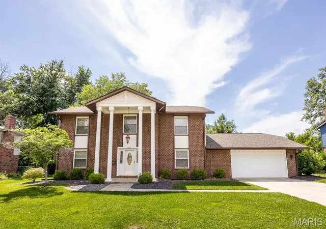 Homes for sale in O Fallon, IL | 809 Reiss Rd, O Fallon, IL 62269 | MLS# MIS26040284
