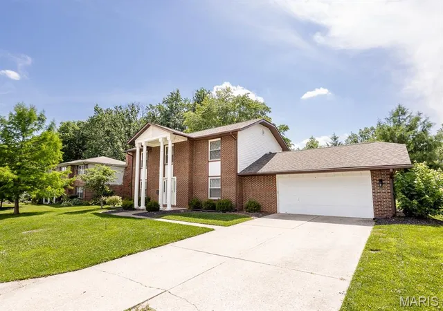 Homes for sale in O Fallon, IL | 809 Reiss Rd, O Fallon, IL 62269 | MLS# MIS26040284