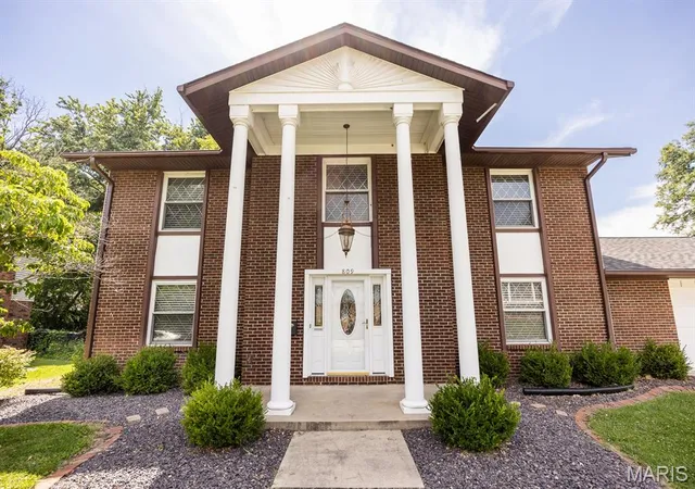 Homes for sale in O Fallon, IL | 809 Reiss Rd, O Fallon, IL 62269 | MLS# MIS26040284