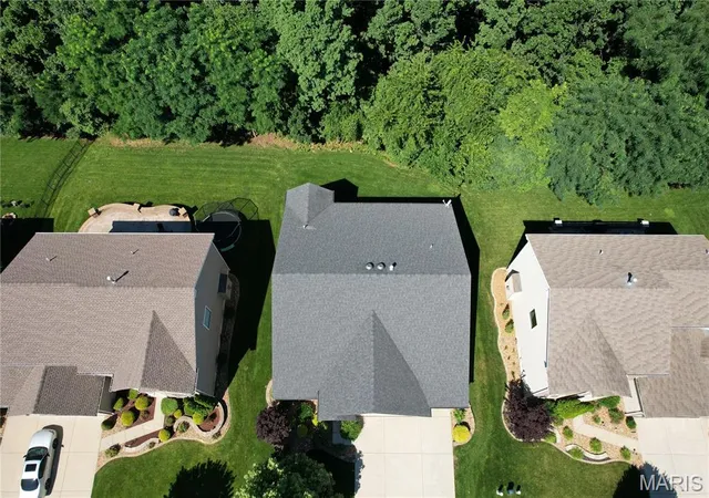 Homes for sale in Lake Saint Louis, MO | 83 S Ridgewynd Ct, Lake Saint Louis, MO 63367 | MLS# MIS26040289