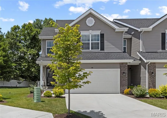 4th image of 60 Richmond Center Ct, Saint Peters, MO 63376 | MLS# MIS26040302