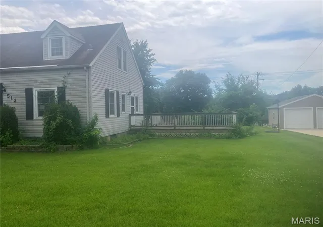 Homes for sale in Columbia, IL | 512 W Legion Ave, Columbia, IL 62236 | MLS# MIS26040325