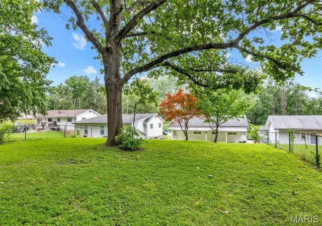 Homes for sale in Ferguson, MO | 6138 Emerald Ave, Ferguson, MO 63135 | MLS# MIS26040328