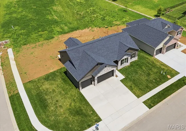 Photo 2 of Single family home for sale at 1232 Ole Town Bridge, O Fallon, IL 62269 | MLS# MIS26040331 | Listing updated on 2026-10-21