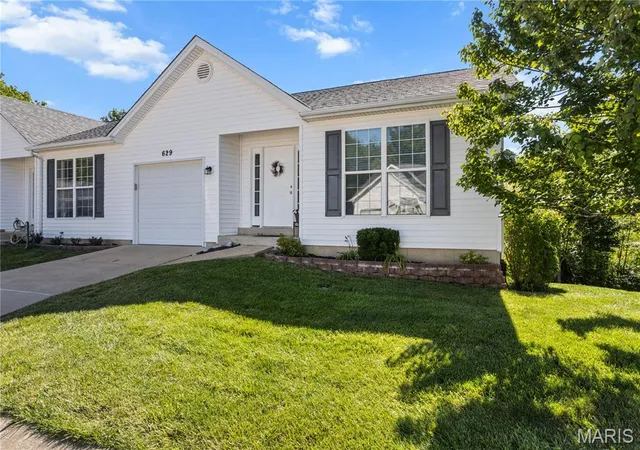 Homes for sale in Pacific, MO | 629 Pacific Estates Dr, Pacific, MO 63069 | MLS# MIS26040347