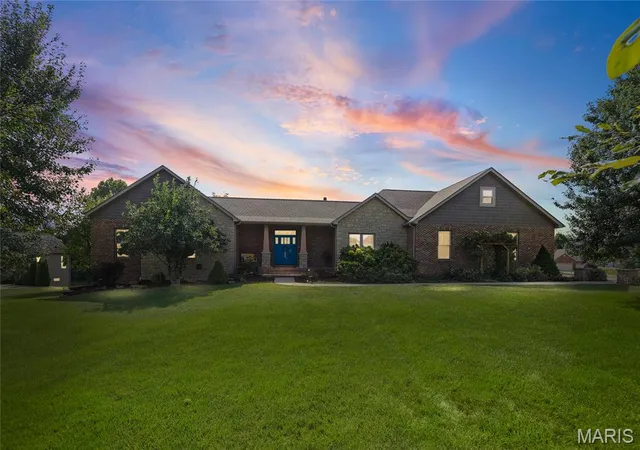 1st image of 215 Wyndridge Ct, Belleville, IL 62226 | MLS# MIS26040350