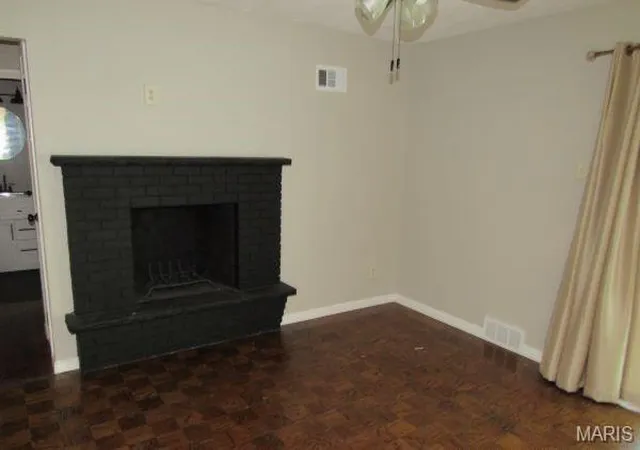 11th image of 12360 Space Dr, Florissant, MO 63033 | MLS# MIS26040403