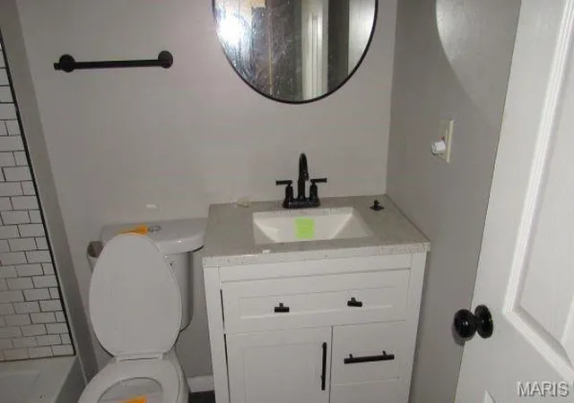 5th image of 12360 Space Dr, Florissant, MO 63033 | MLS# MIS26040403