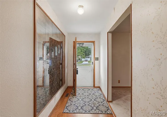 Homes for sale in Maryland Heights, MO | 12190 Mckelvey Rd, Maryland Heights, MO 63043 | MLS# MIS26040414