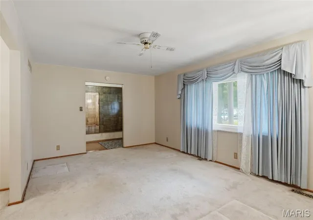 Homes for sale in Maryland Heights, MO | 12190 Mckelvey Rd, Maryland Heights, MO 63043 | MLS# MIS26040414