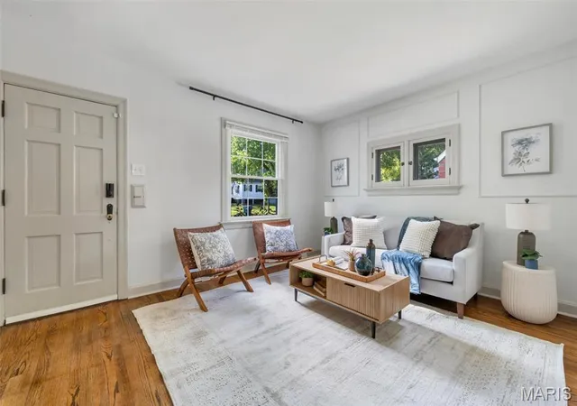 Photo 3 of Single family home for sale at 2826 Dunkirk Dr, St Louis, MO 63119 | MLS# MIS26040417 | Listing updated on 2026-10-22