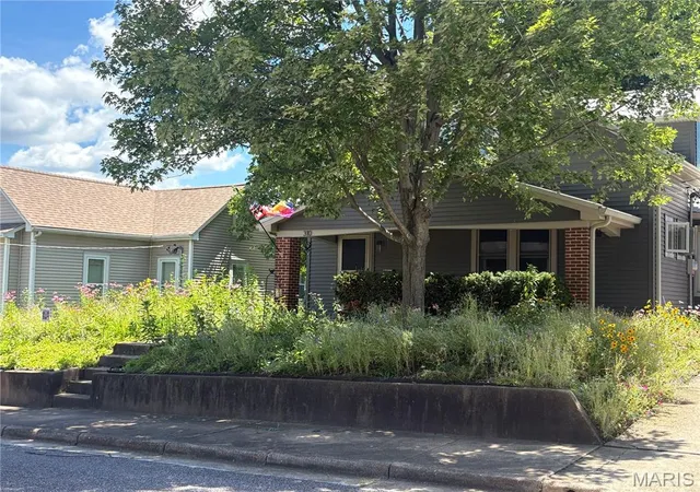 Photo 1 of Single family home for sale at 310 Hooker St, Washington, MO 63090 | MLS# MIS26040432 | Listing updated on 2026-08-31