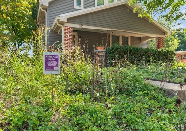 Photo 2 of Single family home for sale at 310 Hooker St, Washington, MO 63090 | MLS# MIS26040432 | Listing updated on 2026-10-07