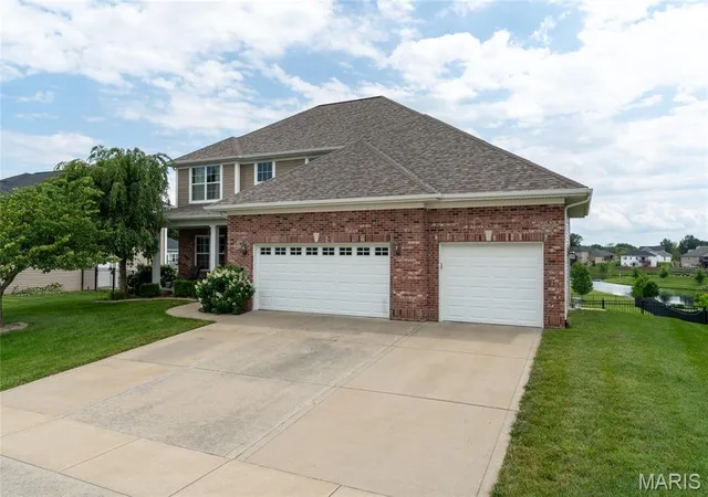 Homes for sale in O Fallon, IL | 1331 Timber Ridge Trace Dr, O Fallon, IL 62269 | MLS# MIS26040435