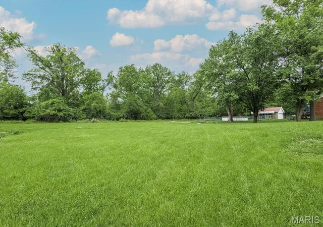 Homes for sale in Mehlville, MO | 4536 Butler Hill Rd, Mehlville, MO 63128 | MLS# MIS26040453