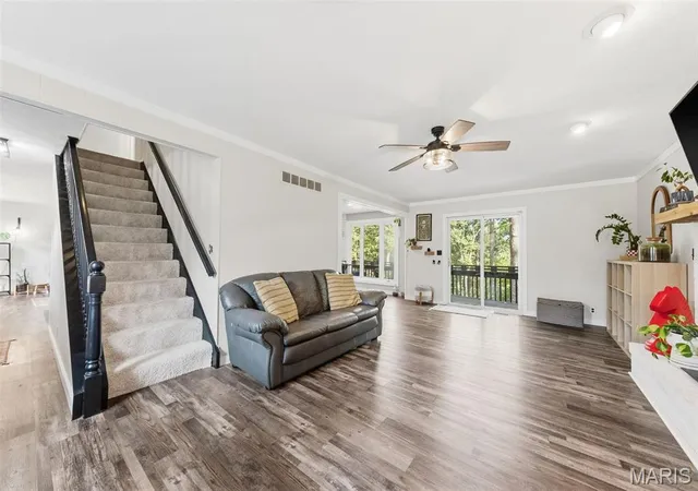 2nd image of 309 Hideaway Hl, Eureka, MO 63025 | MLS# MIS26040481