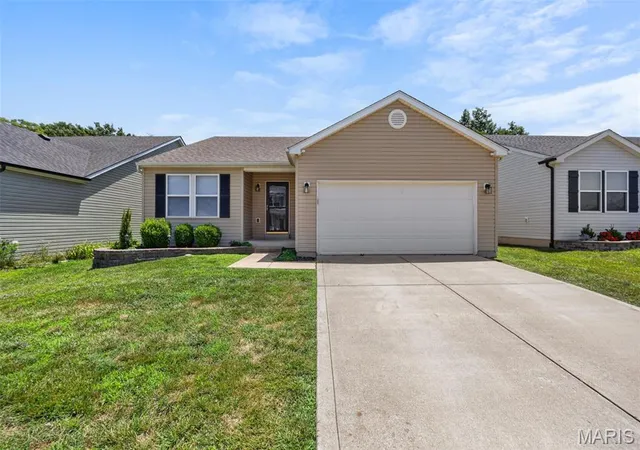 Homes for sale in Herculaneum, MO | 799 Rockshire Dr, Herculaneum, MO 63048 | MLS# MIS26040484