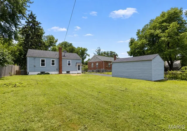 Homes for sale in Saint Ann, MO | 10509 Saint Henry Ln, Saint Ann, MO 63074 | MLS# MIS26040492