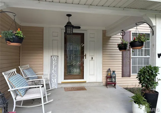 Homes for sale in Manchester, MO | 812 Pebblefield Ter, Manchester, MO 63021 | MLS# MIS26040498
