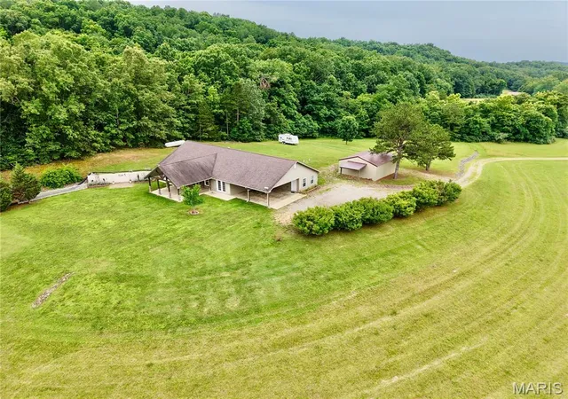 Homes for sale in Piedmont, MO | 86 Private Road 34-139, Piedmont, MO 63957 | MLS# MIS26040528