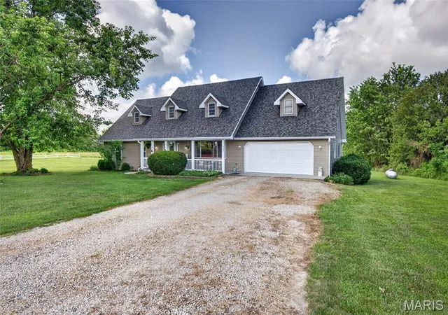 Homes for sale in Lebanon, MO | 31201 Osborn Dr, Lebanon, MO 65536 | MLS# MIS26040532