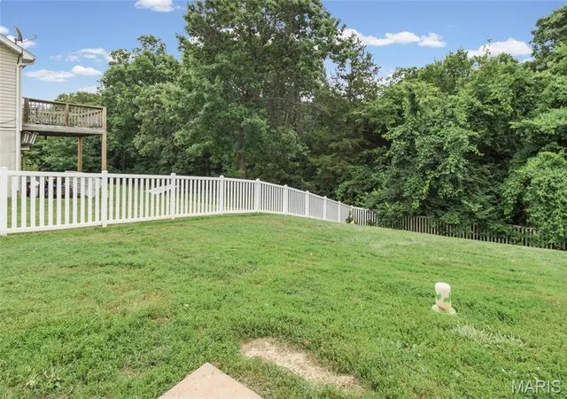 Homes for sale in Hillsboro, MO | 1708 Saint Charles Dr, Hillsboro, MO 63050 | MLS# MIS26040541