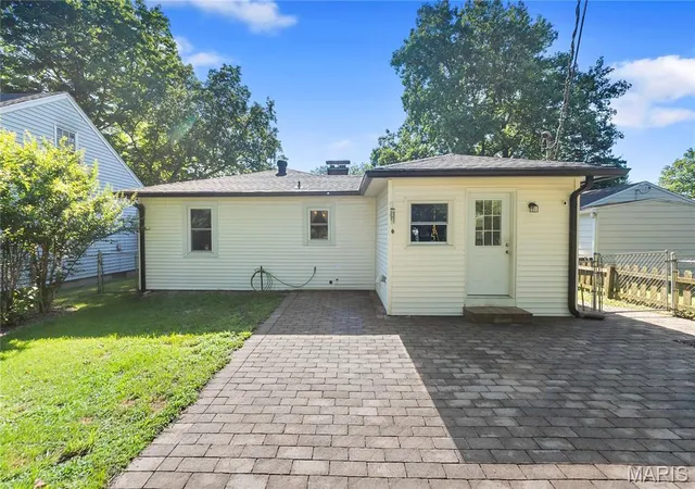 Homes for sale in Cape Girardeau, MO | 1251 Perryville Rd, Cape Girardeau, MO 63701 | MLS# MIS26040555
