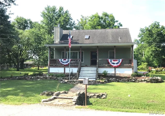 1st image of 1325 2nd St, Portage Des Sioux, MO 63373 | MLS# MIS26040572