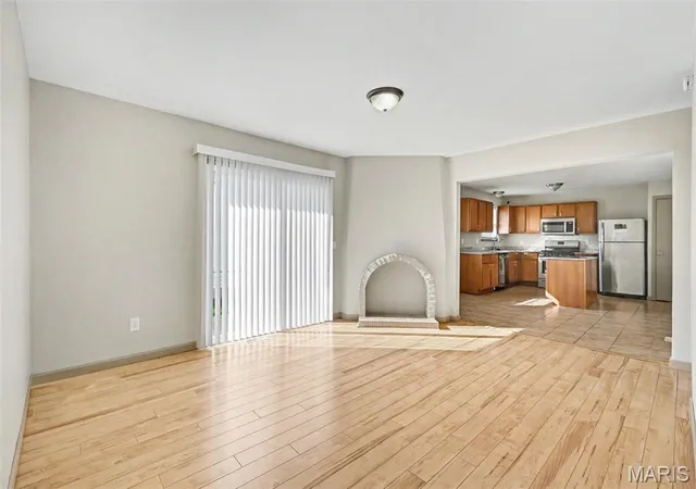 3rd image of 2904 Advance Dr, Florissant, MO 63031 | MLS# MIS26040574