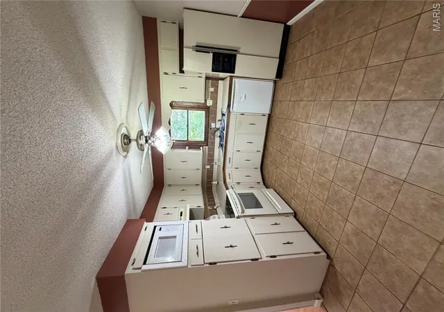 4th image of 2033 Anthony Dr, Cape Girardeau, MO 63701 | MLS# MIS26040592