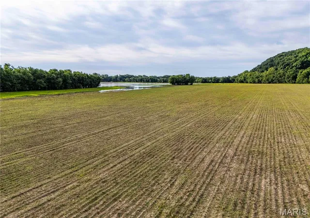 4th image of 00 100 Hwy, Kampsville, IL 62053 | MLS# MIS26040634