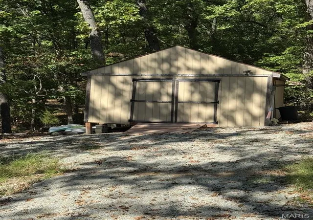 4th image of 9517 Lone Elk Dr, French Village, MO 63036 | MLS# MIS26040674