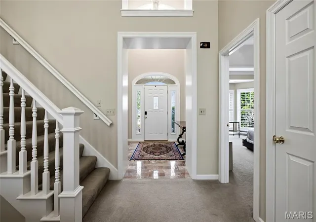Photo 2 of Sale Pending at 15920 Picardy Crest Ct, Chesterfield, MO 63017 | MLS# MIS26040690 | Listing updated on 2026-09-18