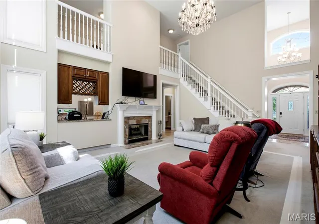3rd image of 15920 Picardy Crest Ct, Chesterfield, MO 63017 | MLS# MIS26040690