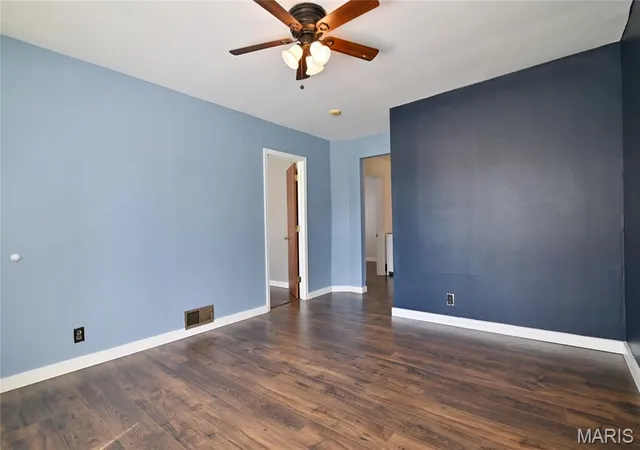 Photo 3 of Sale Pending at 759 Ruprecht Ave, St Louis, MO 63125 | MLS# MIS26040696 | Listing updated on 2026-09-13