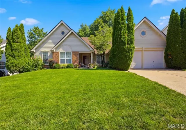 Homes for sale in Black Jack, MO | 12939 Broadridge Ln, Black Jack, MO 63033 | MLS# MIS26040700