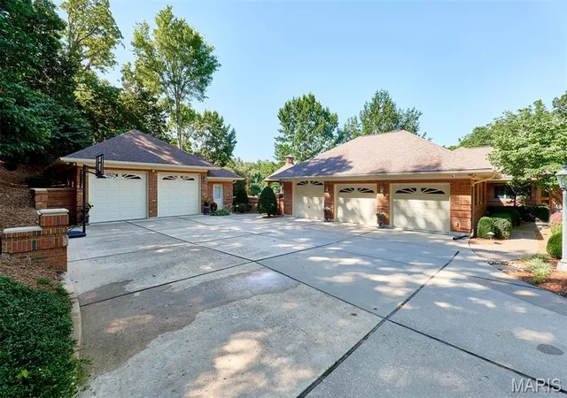 2nd image of 3 Forest Hills Dr, Washington, MO 63090 | MLS# MIS26040704