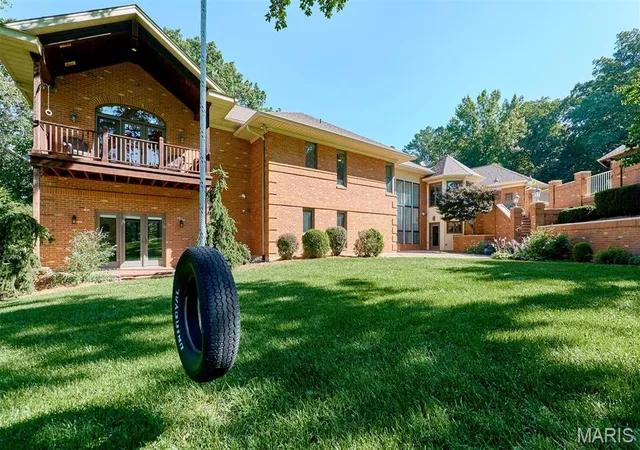 4th image of 3 Forest Hills Dr, Washington, MO 63090 | MLS# MIS26040704