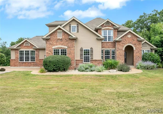 1st image of 1 Cedar Lake Ct, Troy, MO 63379 | MLS# MIS26040705