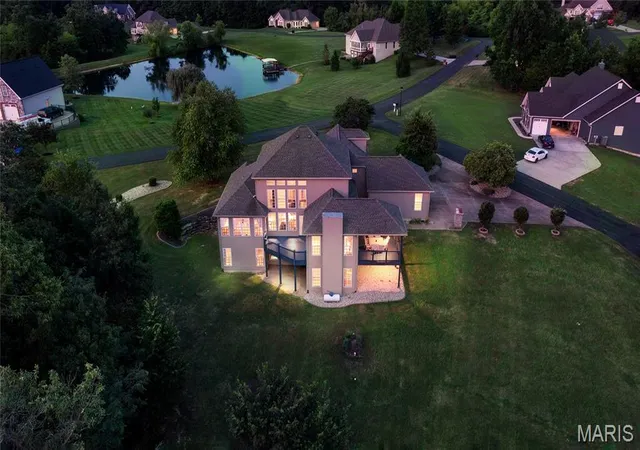 2nd image of 1 Cedar Lake Ct, Troy, MO 63379 | MLS# MIS26040705