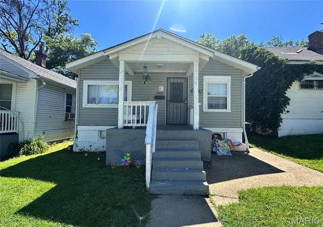 Photo 1 of Single family home for sale at 9006 Edna St, Saint Louis, MO 63147 | MLS# MIS26040745 | Listing updated on 2026-06-30