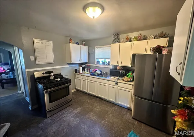 Photo 2 of Single family home for sale at 9006 Edna St, Saint Louis, MO 63147 | MLS# MIS26040745 | Listing updated on 2026-06-30